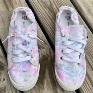 Women’s Tie-Dye Sneakers size 8.5 cute